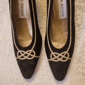 Evan Picone suede heels Size 10N, black with gold trim, made in Spain NWOT
